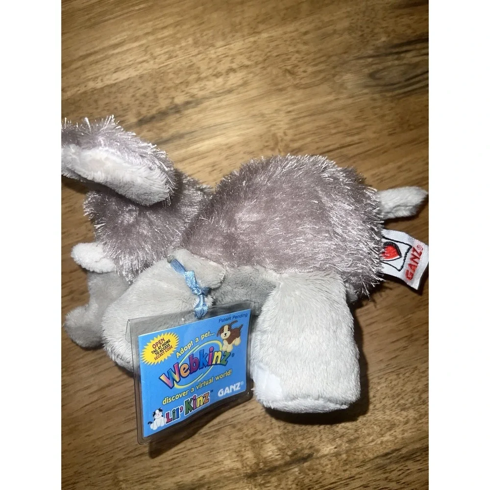 Webkinz Lil Kinz Grey‎ Elephant Ganz HS007 New With Sealed Code